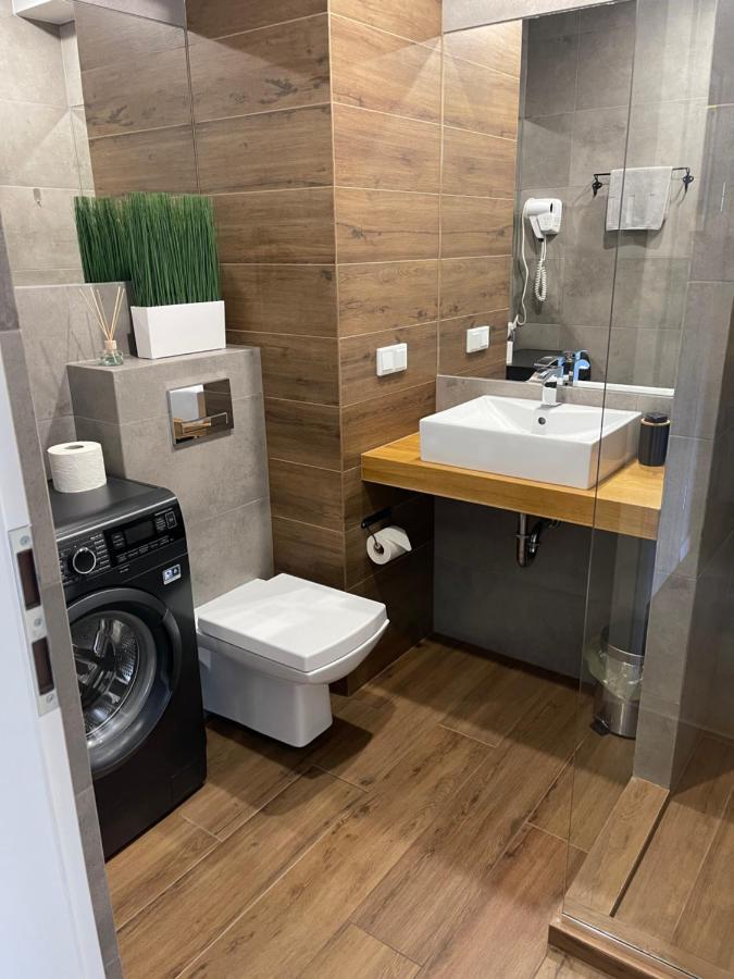 Sunflower Apartment Old Town Краків Екстер'єр фото
