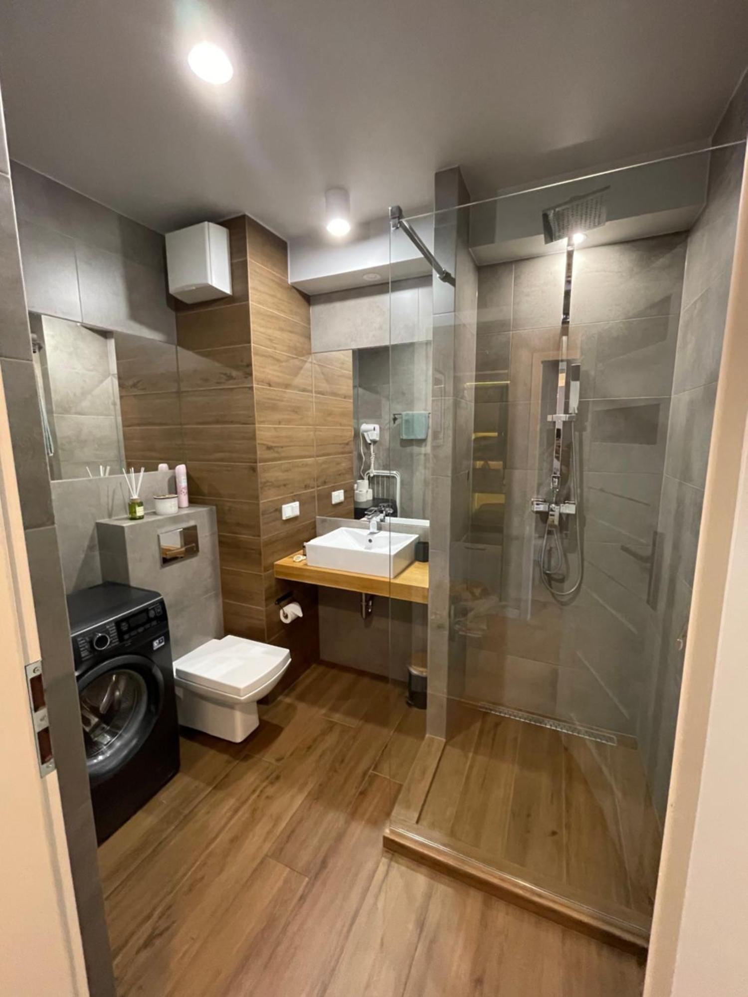 Sunflower Apartment Old Town Краків Екстер'єр фото